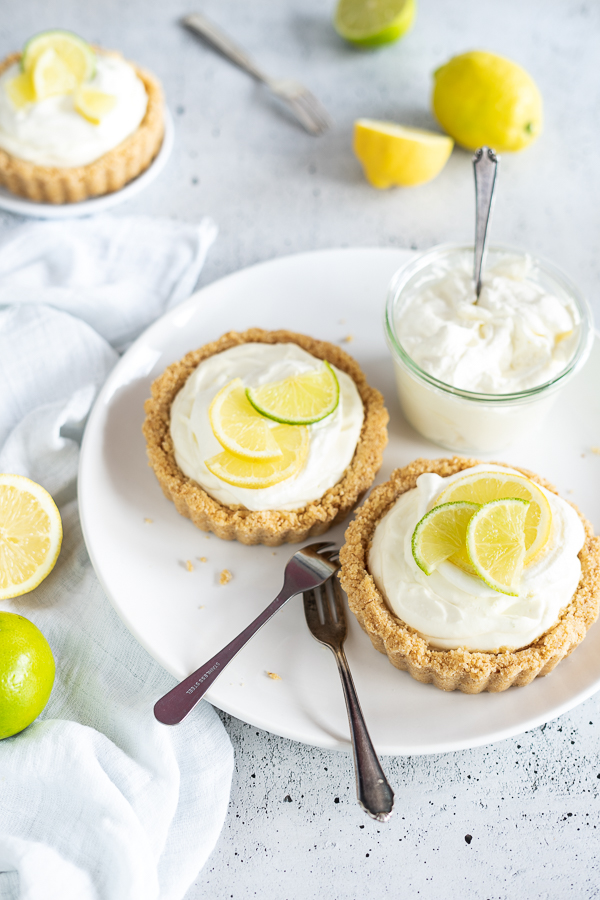 Zitronen und Limetten no bake cheesecake 